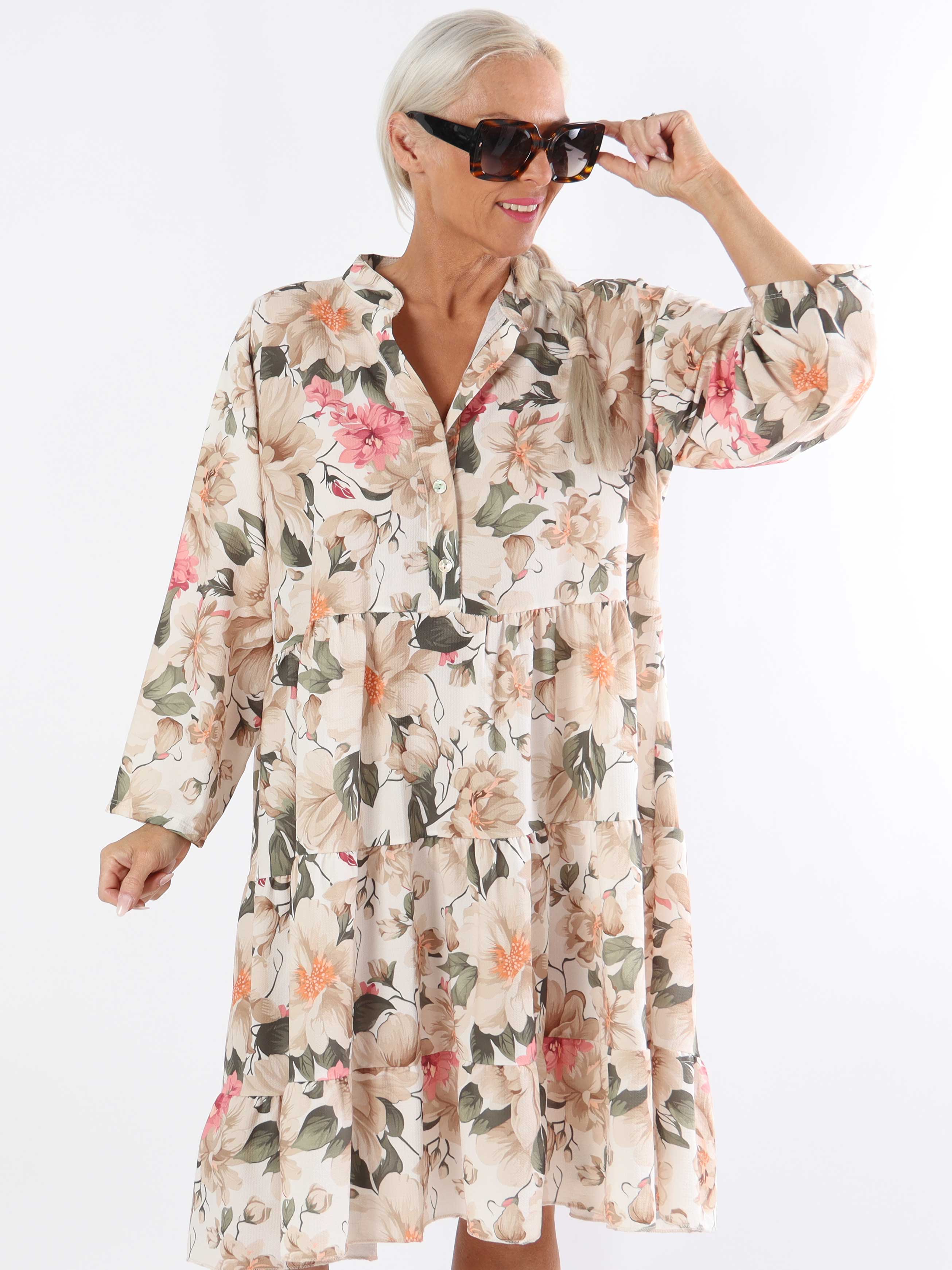 Flower Dress - Söt blommig plus size-klänning med lager-på-lager-look